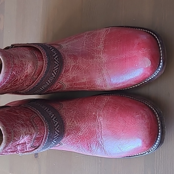 Bed Stu Red Western Style Cowboy Bootie Size 9.5 - Picture 3 of 9